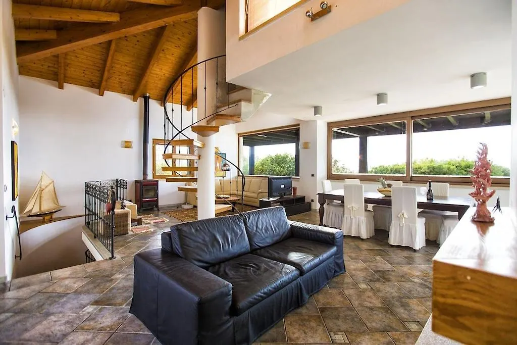 Clicksardegna Villa Paraiba Fronte Mare Per 12 Persone Alghero