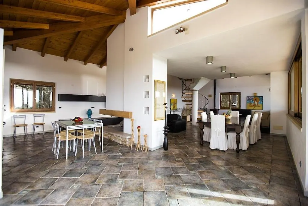 Clicksardegna Villa Paraiba Fronte Mare Per 12 Persone Alghero